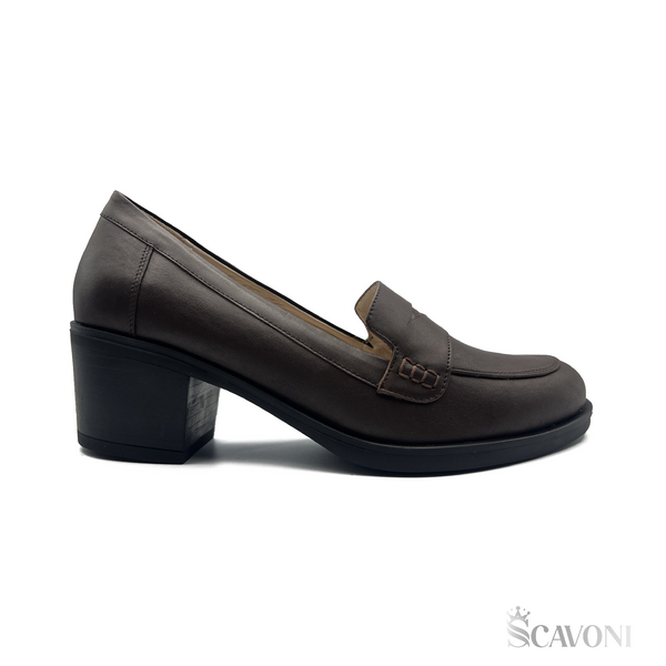 Escarpin demi talon en cuir marron réf 21378