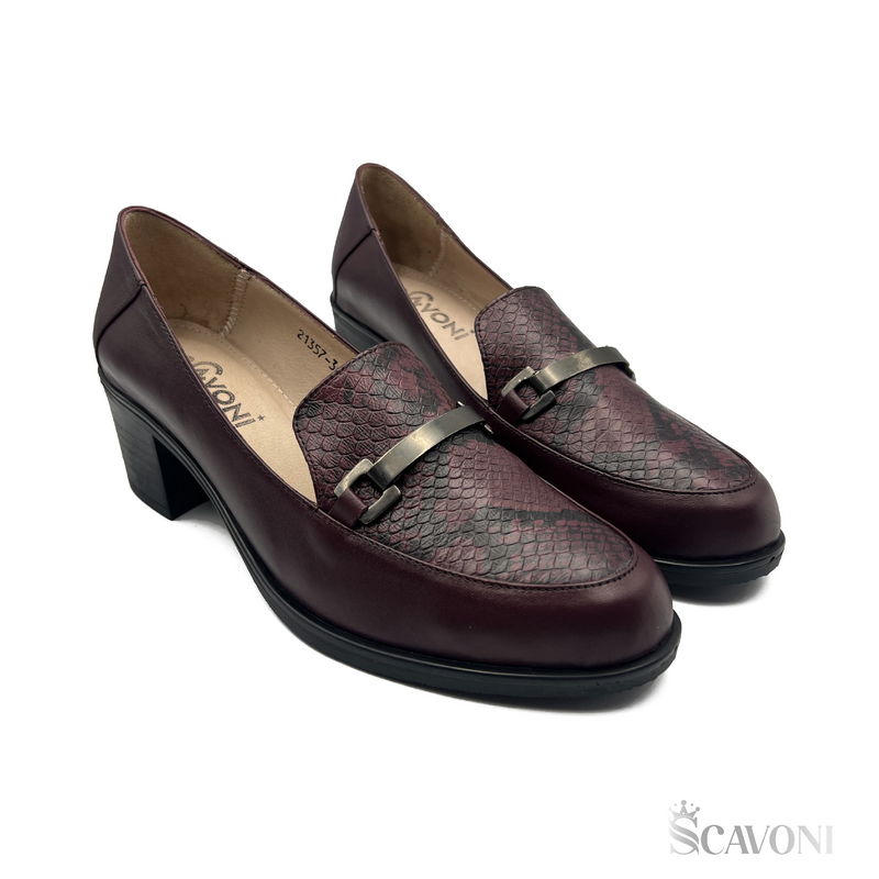 Escarpin demi talon en cuir bordeau réf 21357