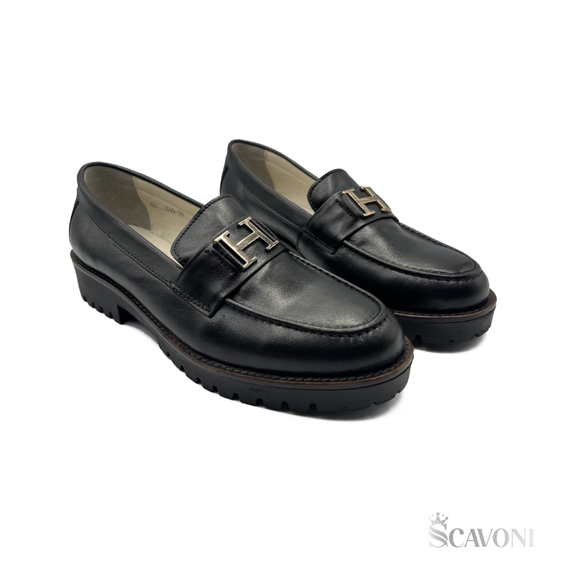 Mocassin en cuir noir réf 333