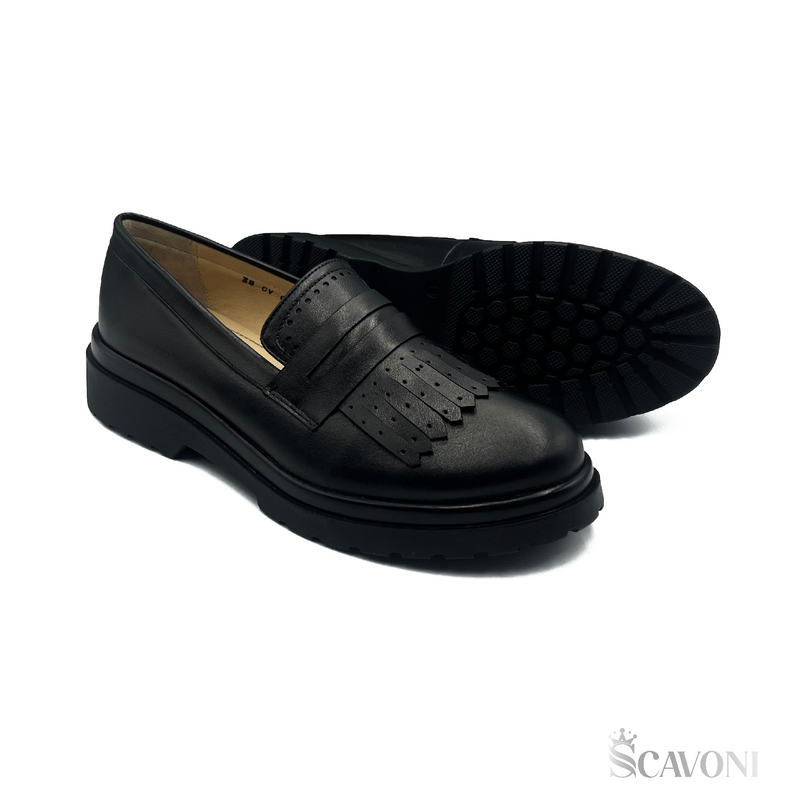 Mocassin en cuir noir 415