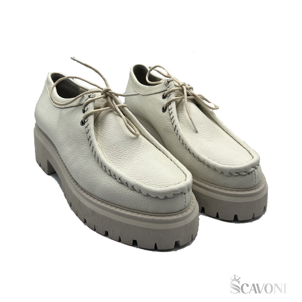 Mocassin en cuir blanc réf 337