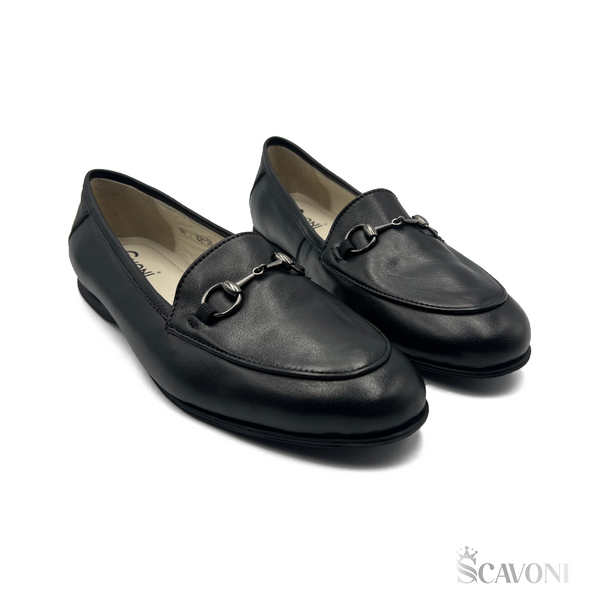 Mocassin en cuir noir réf 102