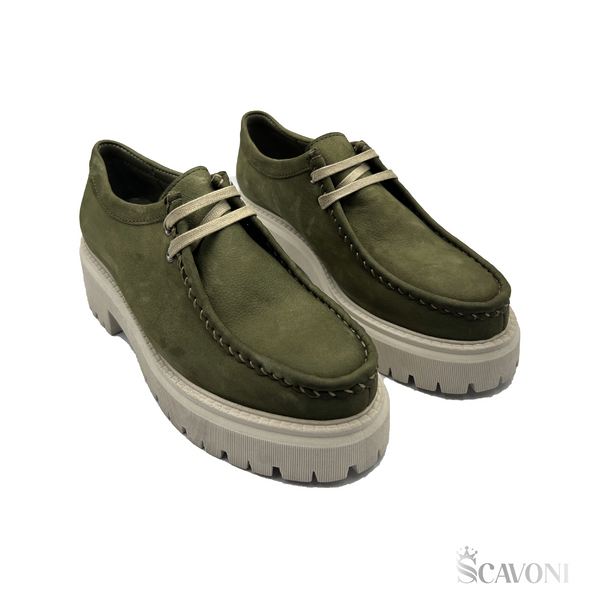 Mocassin en nubuck vert réf 337