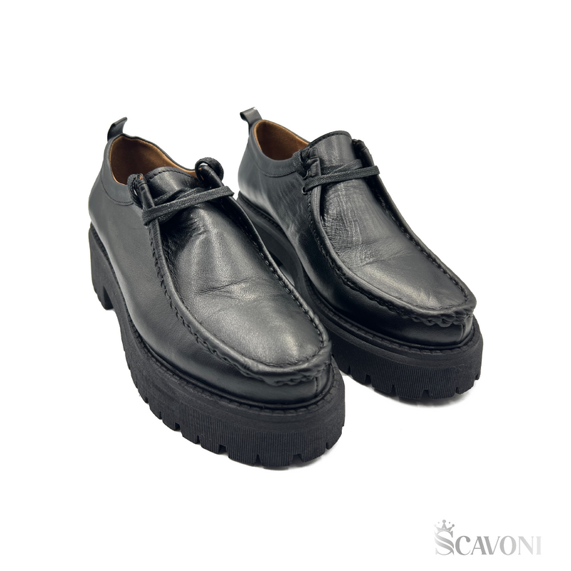 Mocassin en cuir noir réf 337b