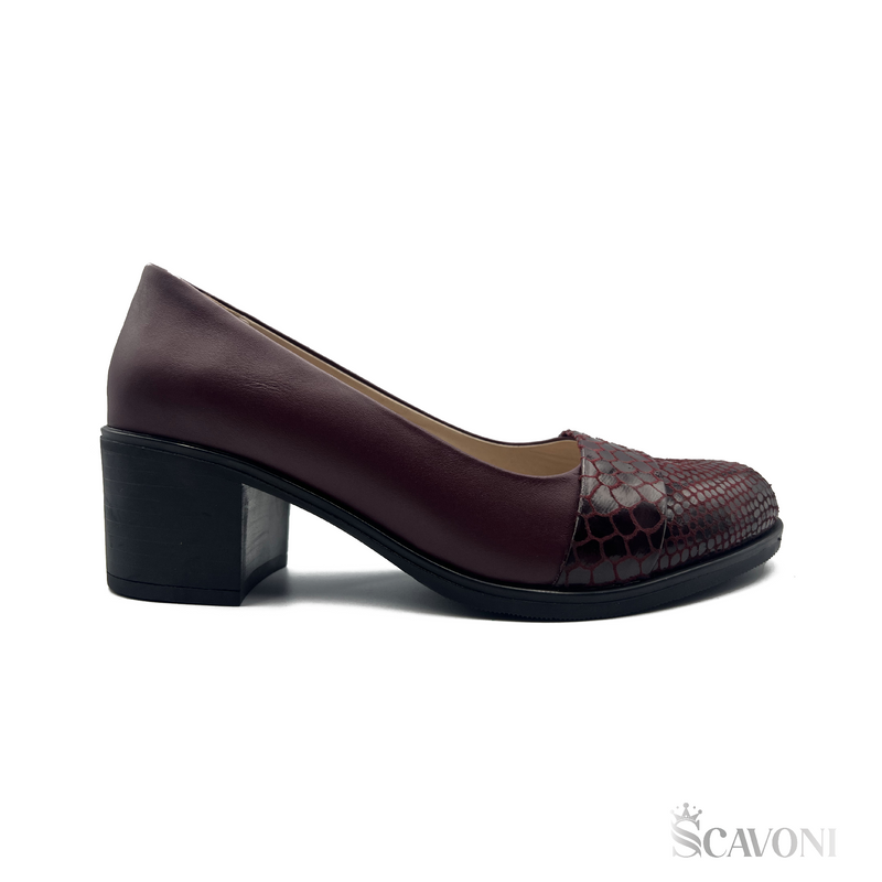 Escarpin demi talon en cuir bordeau réf 20122