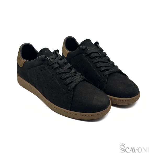 Baskets en nubuck noir réf 738