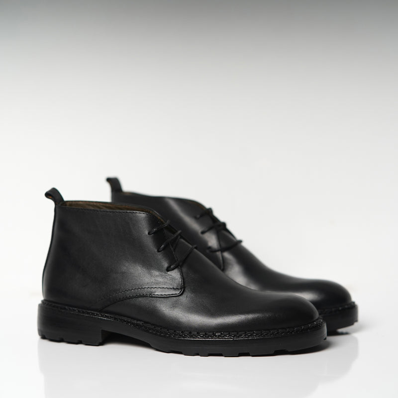 réf 004 Bottines Chukka en cuir noir