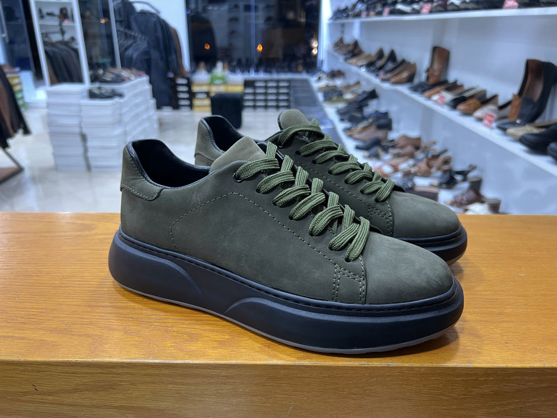 Baskets en nubuck vert ref 861