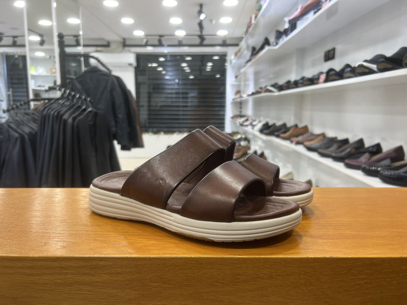 Sandales en cuir tabac réf 2021