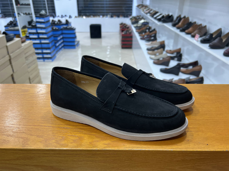 Ref 046 Chaussure en cuir noir nubuck – Scavoni